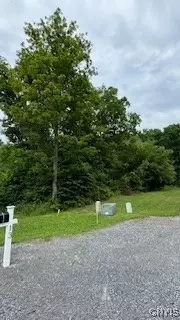 lot Apt 5 Calemad Dr, Sennett, NY 13021