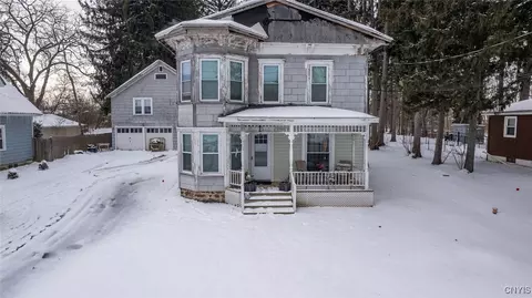 5516 Kathan Rd, Brewerton, NY 13029