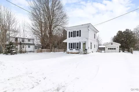 207 Walradt St, Fulton, NY 13069