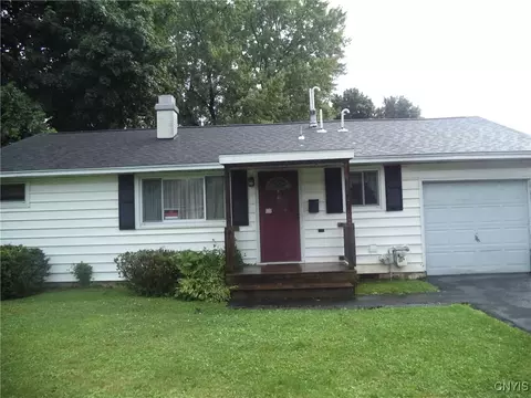 102 Bender Ave, Salina, NY 13211