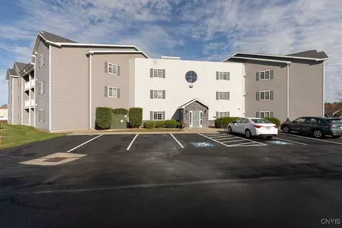 1404 Landrush Way, Van Buren, NY 13027