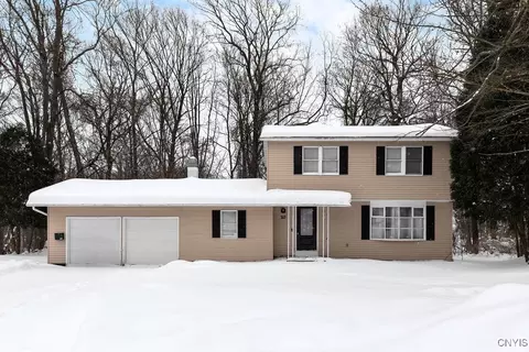 213 Rutledge St, Geddes, NY 13219