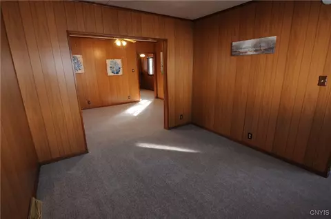 Living - 352 Eureka Ave, Herkimer, NY 13350 photo 1 of 6