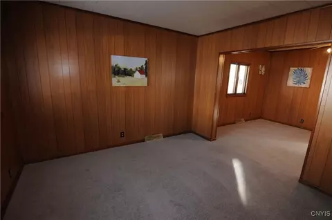 Living - 352 Eureka Ave, Herkimer, NY 13350 photo 4 of 6