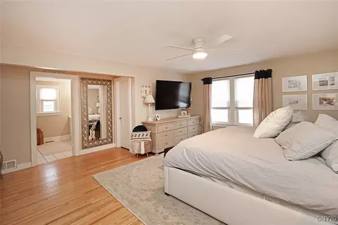 115 Dewittshire Rd, Syracuse, NY 13214 photo 25
