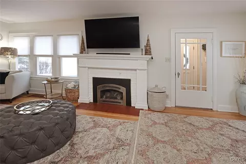115 Dewittshire Rd, Syracuse, NY 13214 photo 5