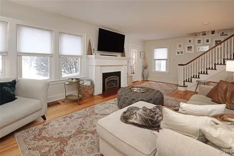 115 Dewittshire Rd, Syracuse, NY 13214 photo 3