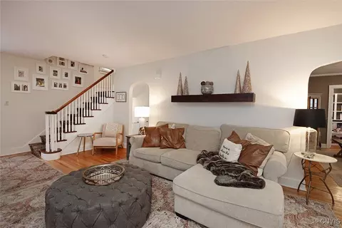 115 Dewittshire Rd, Syracuse, NY 13214 photo 4