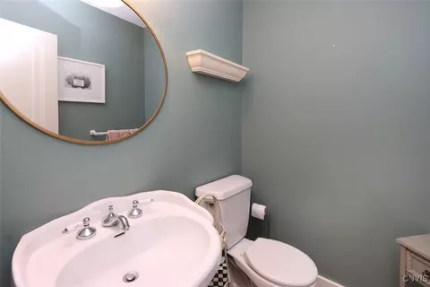 115 Dewittshire Rd, Syracuse, NY 13214 photo 21
