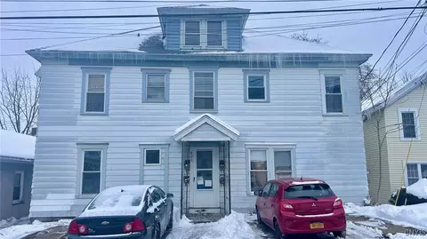 400 2nd St, Geddes, NY 13209