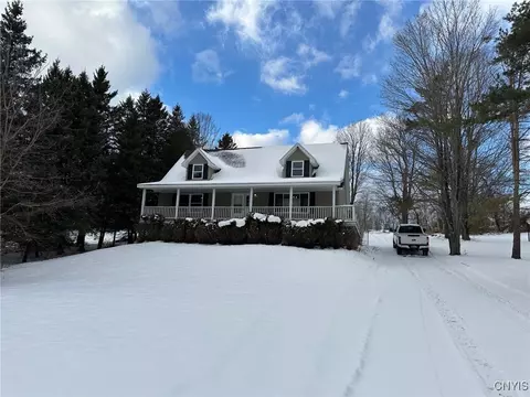 41 Walnut St, Richfield, NY 13439