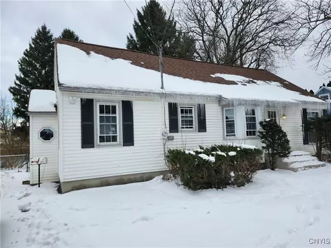 117 Van Mara Dr, Syracuse, NY 13212