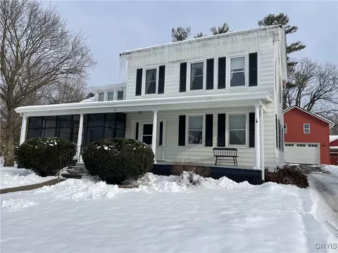 117 South St, Elbridge, NY 13060