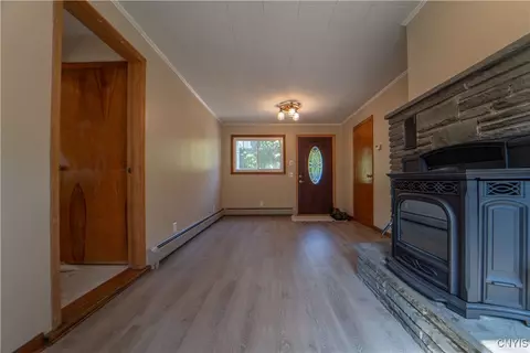 Living - 482 Sandy Lane Rd, Mohawk, NY 13407 photo 6 of 6