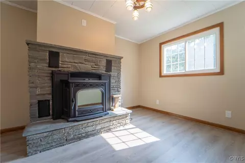 Living - 482 Sandy Lane Rd, Mohawk, NY 13407 photo 5 of 6