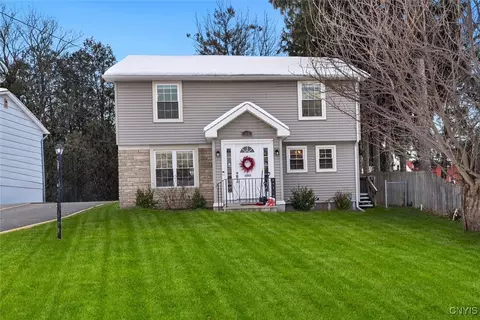 305 Mackay Ave, Syracuse, NY 13219