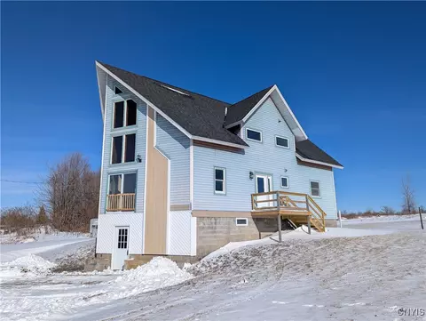 6324 Oxbow Rd, Fenner, NY 13032