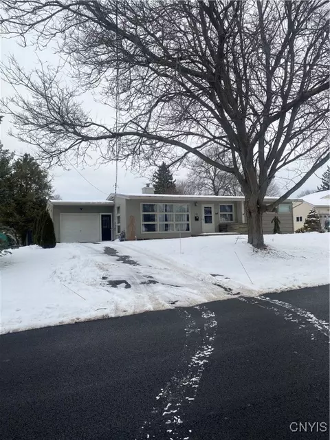 118 Life Ave, Sherrill, NY 13461