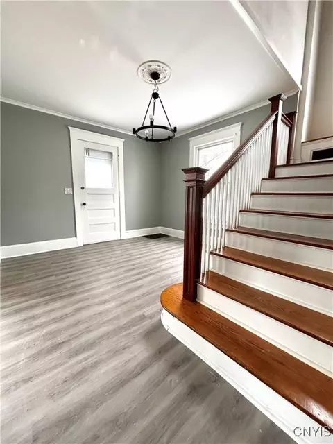 2 Beach Ave, Auburn, NY 13021 photo 5