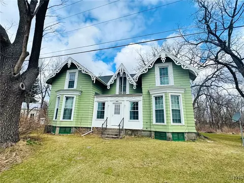 512 State Route 34, Locke, NY 13092