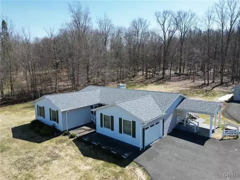 10252 Korber Rd, Trenton, NY 13354