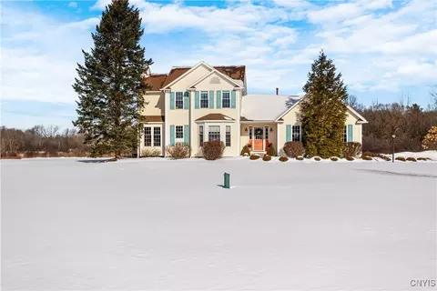 3871 Mandy Rue, Sennett, NY 13021