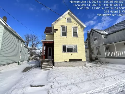 314 W Hoard St, Watertown, NY 13601