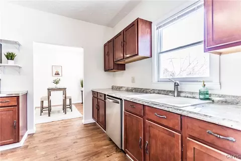 448 E Walnut St, Oneida, NY 13421 photo 9