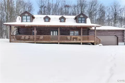 4920 Kinney Gulf Rd, Cortland, NY 13045