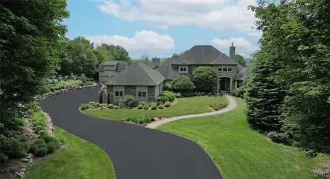 4599 Widgeon Path, Manlius, NY 13104