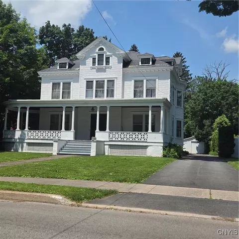 109 E Grove St #2, Oneida, NY 13421