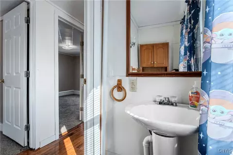Bath - 411 Expense St, Rome, NY 13440 photo 4 of 4