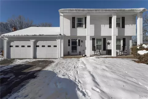 7991 Spruce Hill Dr, Clay, NY 13041