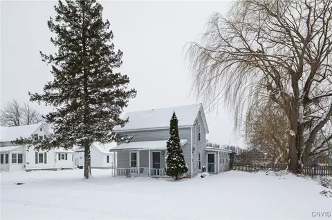 216 Dodge Ave, Hounsfield, NY 13685