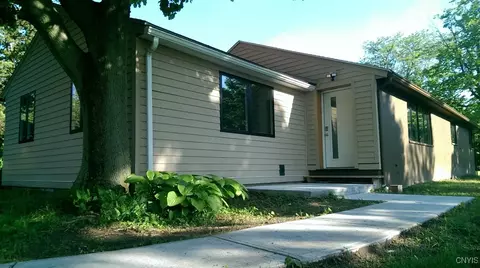 310 Washington Blvd, Oswego, NY 13126