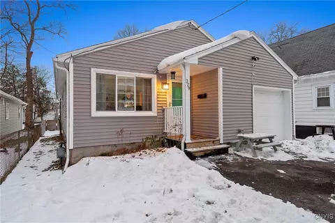 229 Fairmount Ave, Salina, NY 13088