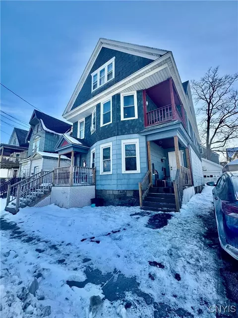 719 Chestnut St #2, Utica, NY 13502