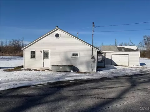 7629 Wise Rd, Lenox, NY 13032