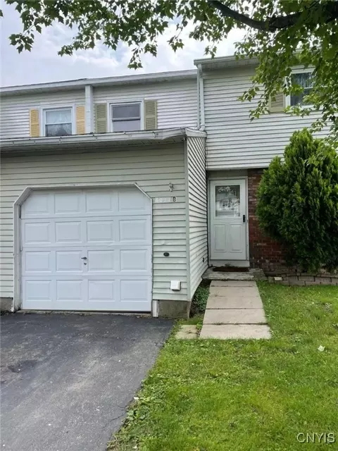 8034 Marlin Dr #B, Clay, NY 13041