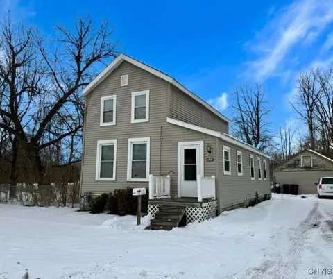 522 Fitch St, Oneida, NY 13421