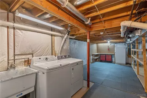 3807 Eider Down, Liverpool, NY 13090 photo 35