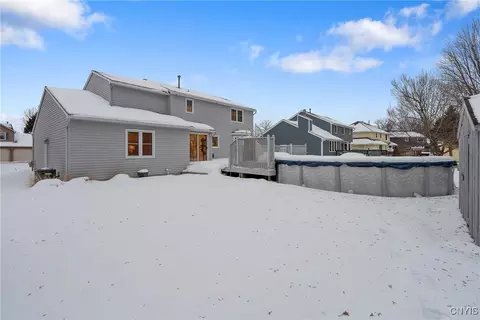 3807 Eider Down, Liverpool, NY 13090 photo 7