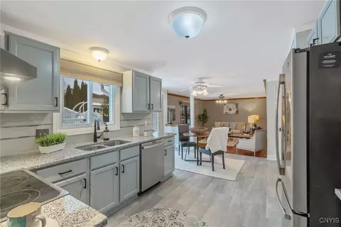3807 Eider Down, Liverpool, NY 13090 photo 3