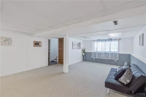 4948 Windgate Rd, Liverpool, NY 13088 photo 23