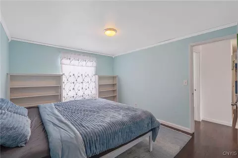 4948 Windgate Rd, Liverpool, NY 13088 photo 18