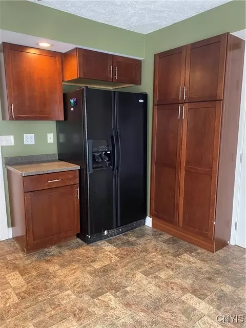423 Stone St, Oneida, NY 13421 photo 6