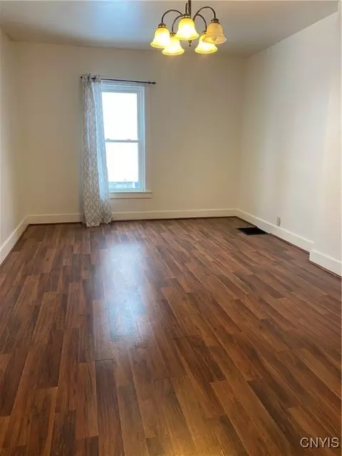 423 Stone St, Oneida, NY 13421 photo 11