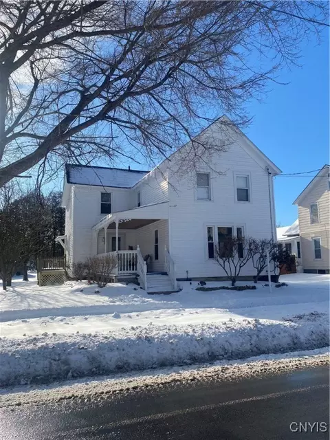 423 Stone St, Oneida, NY 13421