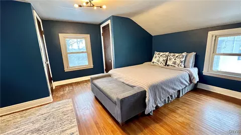 Bedroom - 916 E Brighton Ave, Syracuse, NY 13205 photo 6 of 9