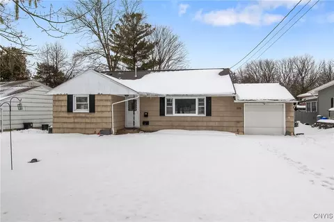 105 Terraceview Rd, Syracuse, NY 13214